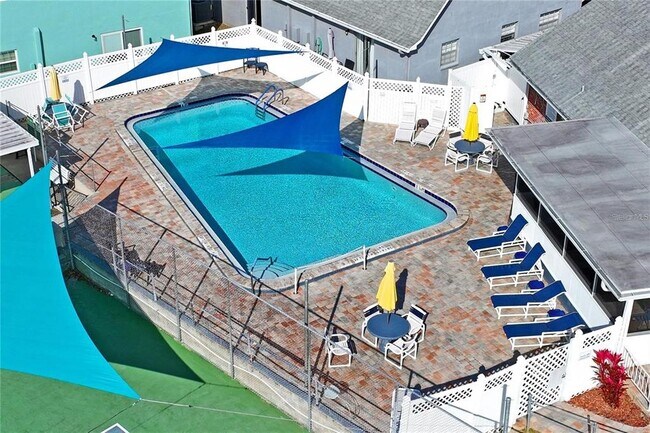 Building Photo - 6632 Hickorywood Ln