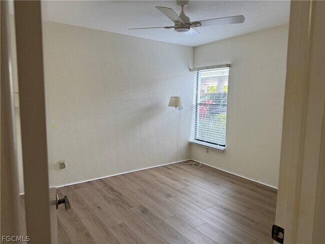 Building Photo - 5870 Trailwinds Dr