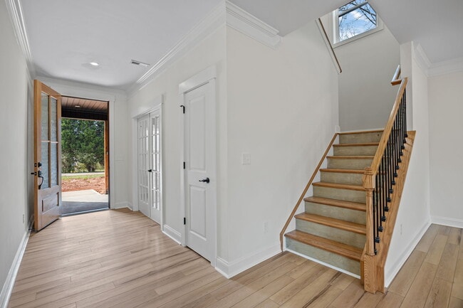 Building Photo - 1020 Gibson Rd