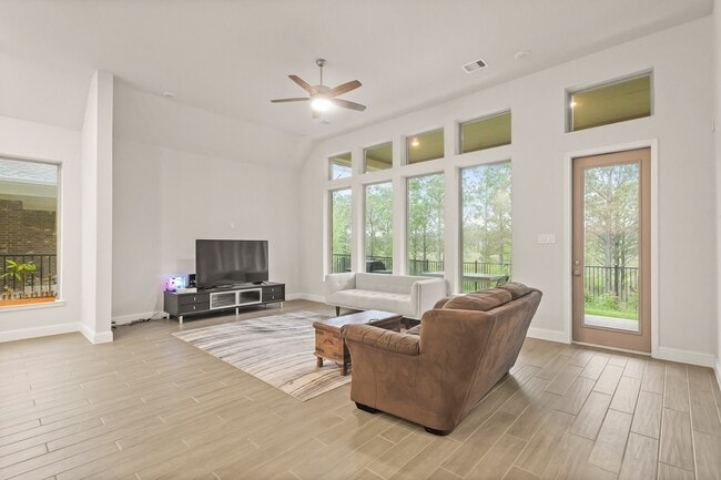 Building Photo - 10943 Water Hyssop Ln