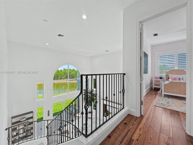 Building Photo - 13689 Deering Bay Dr