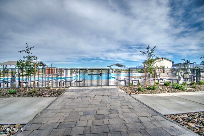 Building Photo - 1749 W Stealth Ave