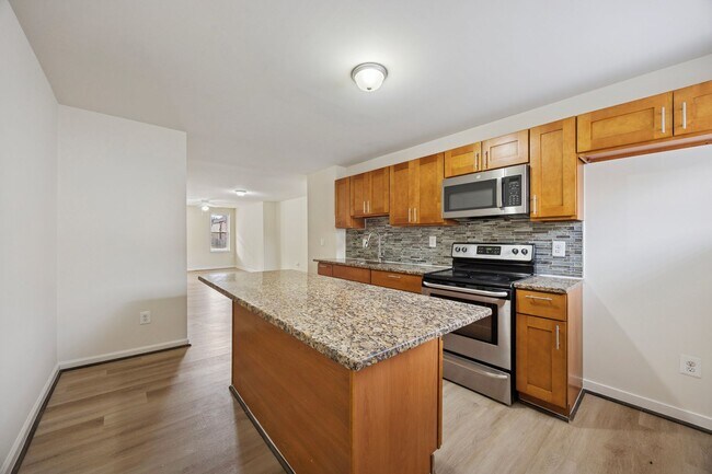 Building Photo - 5725 Race St