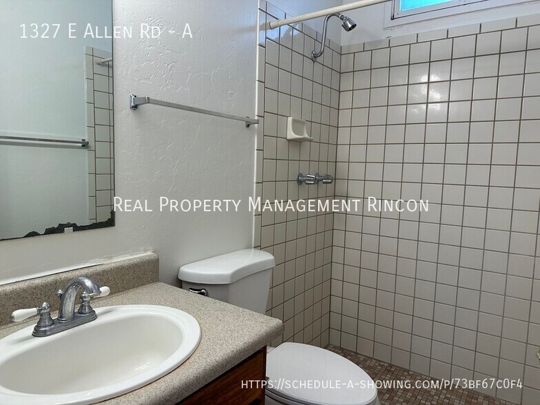 Building Photo - 1327 E Allen Rd