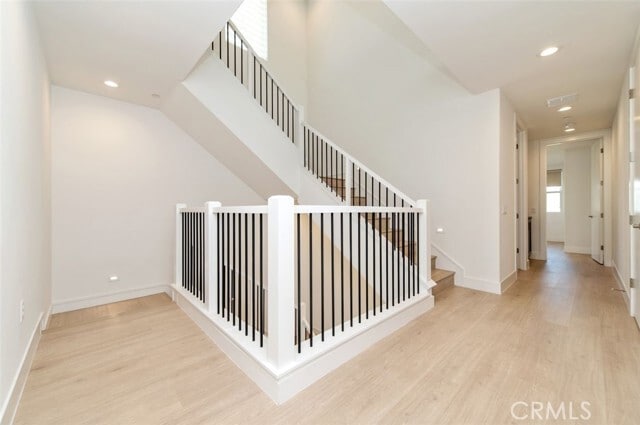 Building Photo - 228 Stage