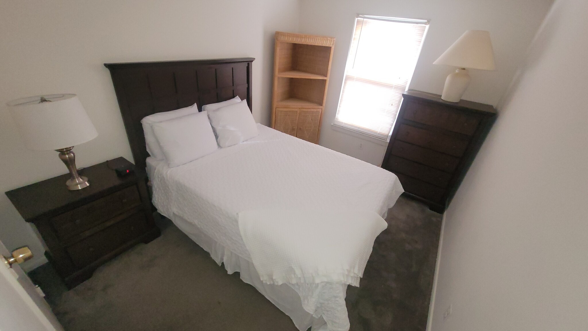 Building Photo - 7 Belfast Dr