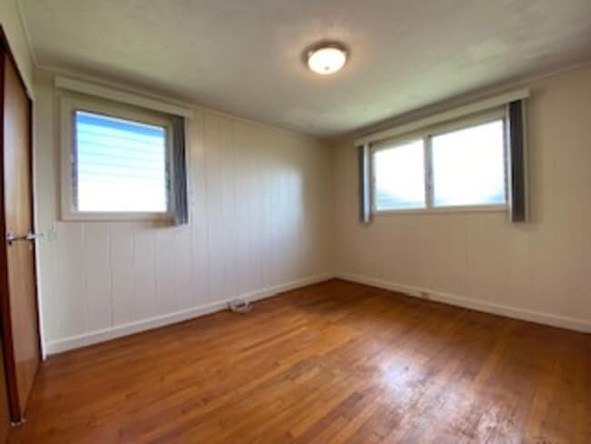 Building Photo - 3 Bedroom, 2 Bath Home for rent in Honokaa