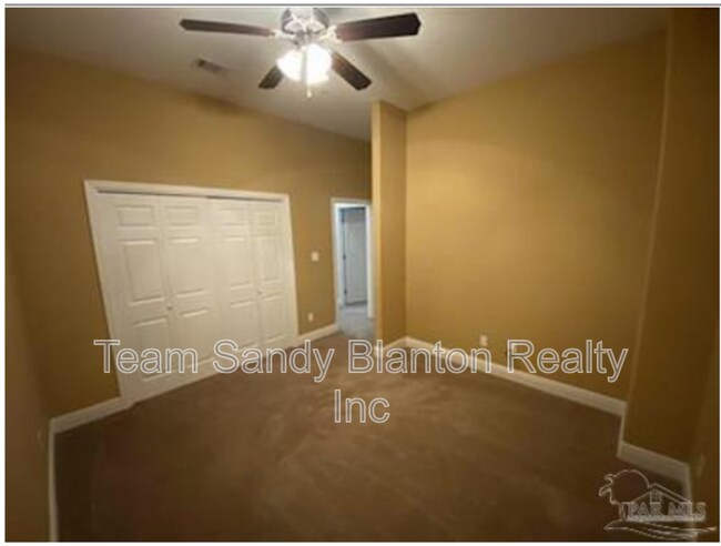 Building Photo - 7071 Lake Joanne Dr