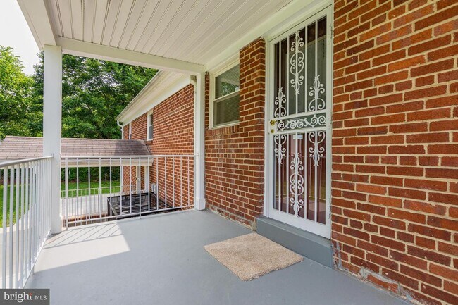 Building Photo - 9306 Westphalia Rd