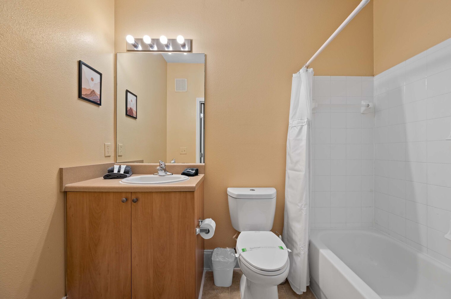 Building Photo - 5659 Graduate Cir
