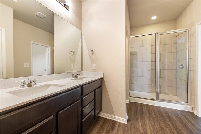 Building Photo - 4312 Porter Farm Rd