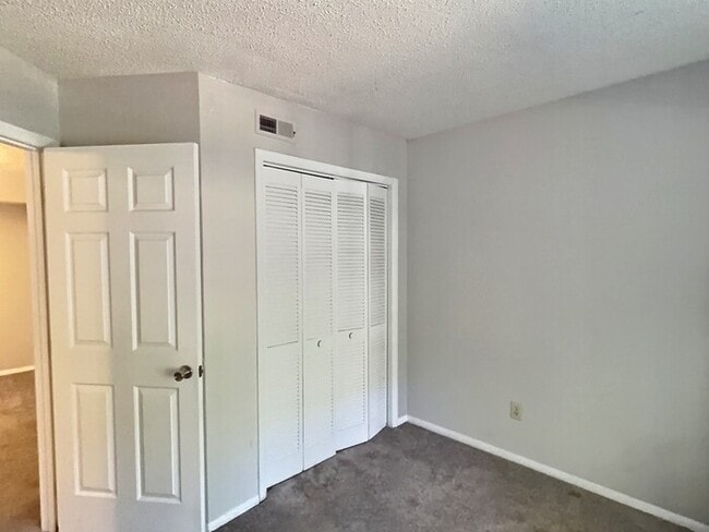 Building Photo - 3803 Chimney Ridge Pl