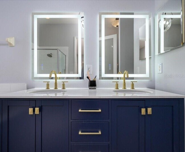 Building Photo - 10528 Bermuda Isle Dr