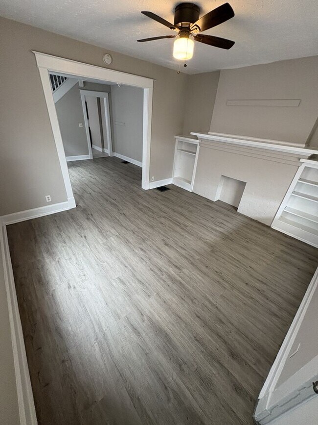 Building Photo - 1018 N Tuxedo St