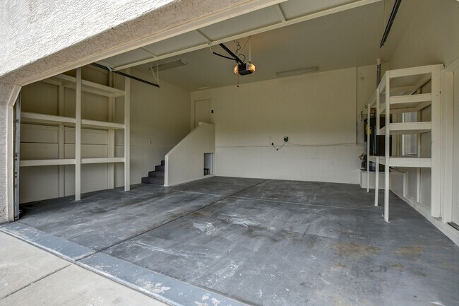 Building Photo - 8381 E Hopi Cir