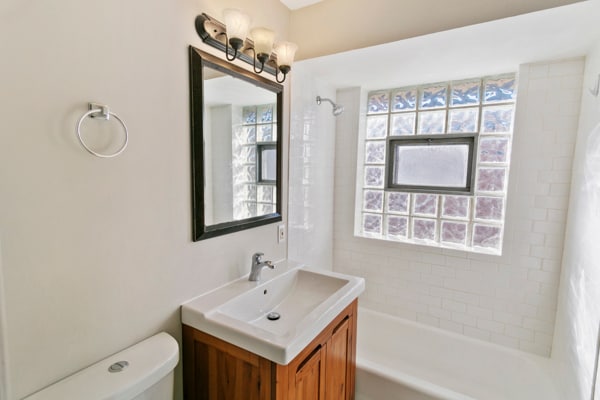 Building Photo - 3133 W 101st St