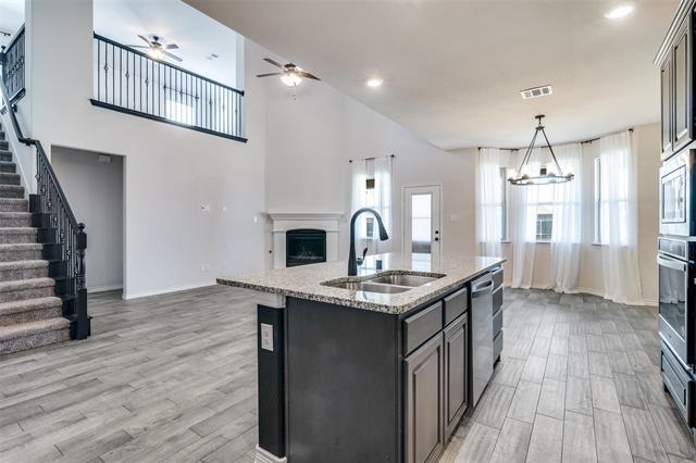 Building Photo - 3094 Maverick Dr