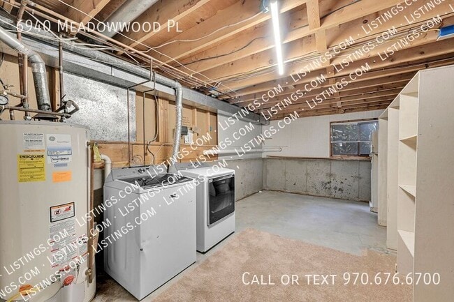 Building Photo - 6940 Meadowwood Pl