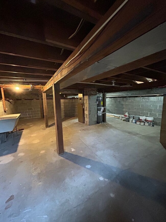 Building Photo - Completely Updated 2 bedroom 1 bath home with rustic charm