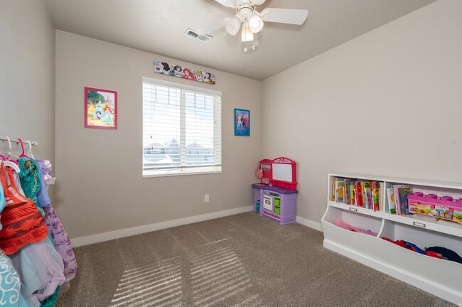 Building Photo - 794 Star Spangled Dr