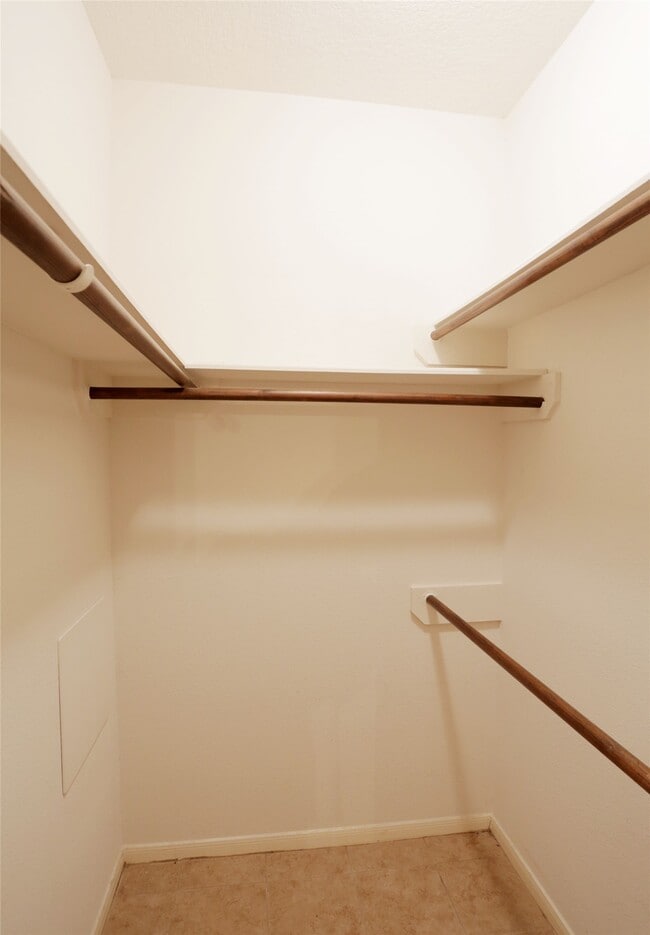 Building Photo - 20410 Eagle Nest Ct