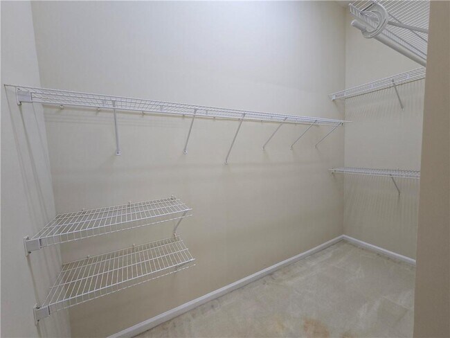 Building Photo - 152 Princeton Dr