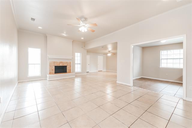 Building Photo - 1105 Chimney Rock Trail