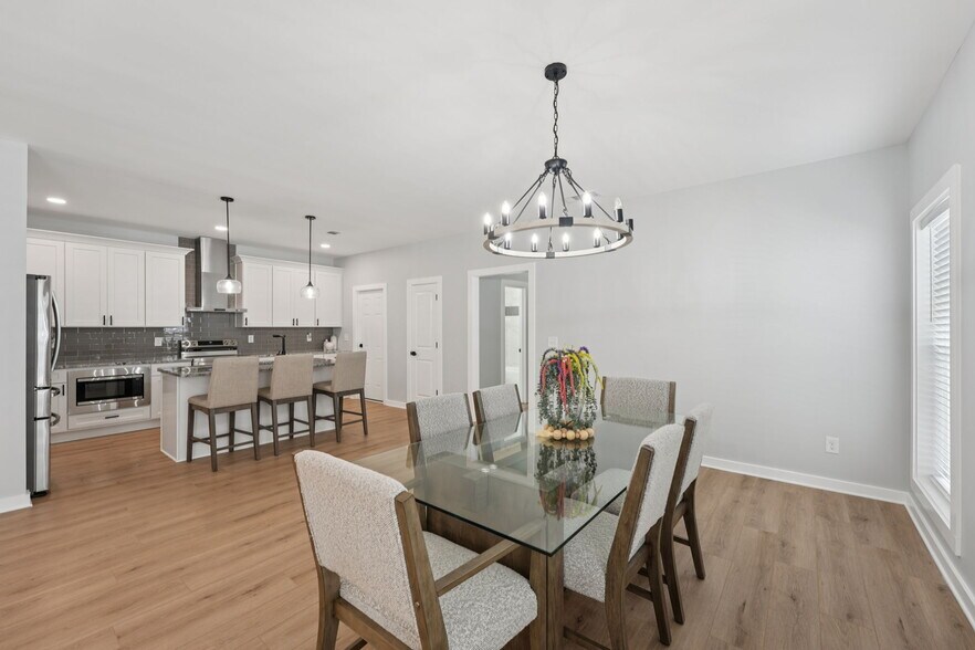 Building Photo - 3189 Jackson St