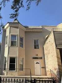 Building Photo - 779 E 183rd St