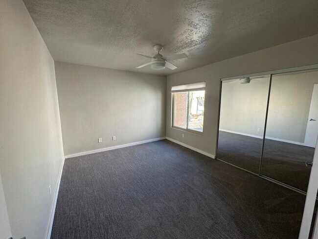 Building Photo - 41737 Armanac Ct