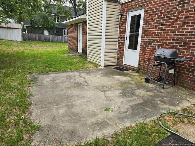 Building Photo - 7204 Pilona Ct