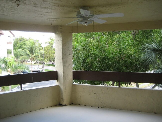 Building Photo - 8800 SW 123rd Ct