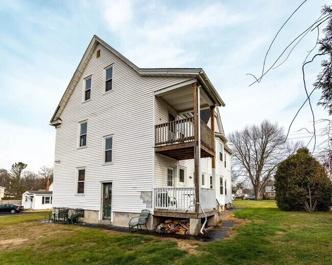 Building Photo - 20 Beckwith Ave