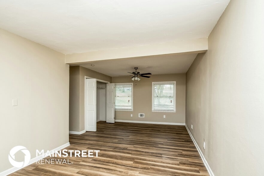 Building Photo - 3835 Sunny Hill Dr