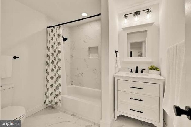 Building Photo - 6728 Barrett Rd