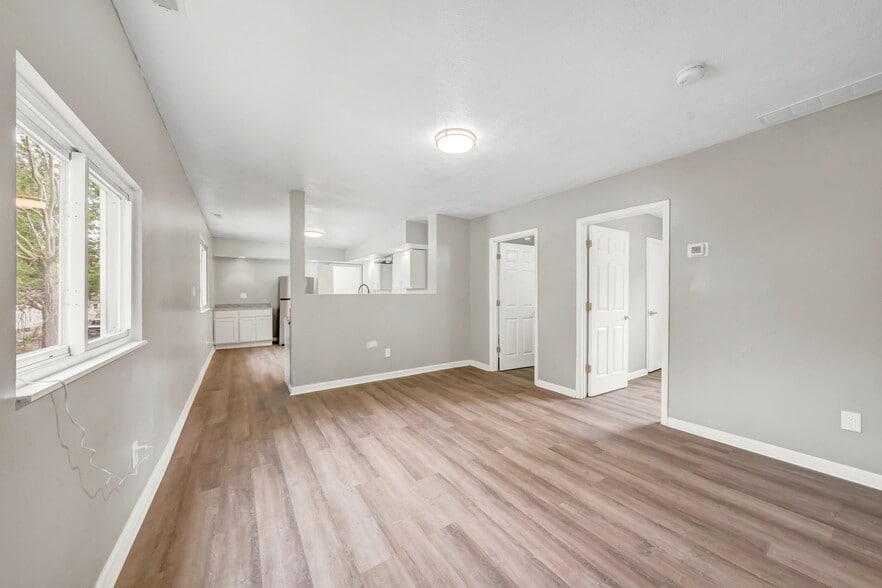 Building Photo - 3449 Wade Ave