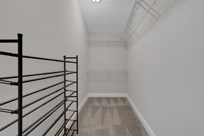 Building Photo - Beautiful Townhome for Rent