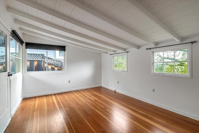 Building Photo - 18 Monte Vista Rd