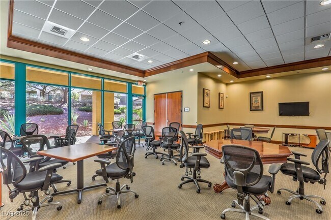 Building Photo - 2538 Venus Star St