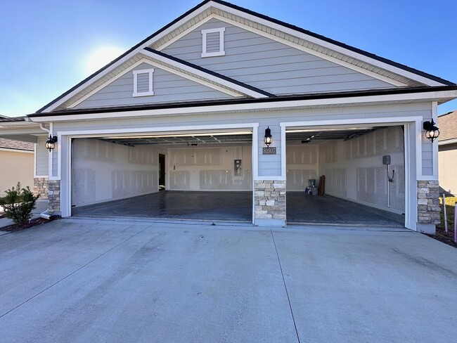 Building Photo - 3-Car Garage, Gated Community, Close to Be...