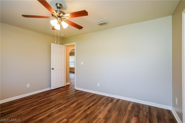 Building Photo - 617 SE 27th St