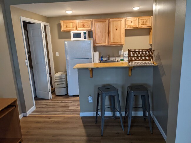 Building Photo - 361 Chestnut Knob Trl