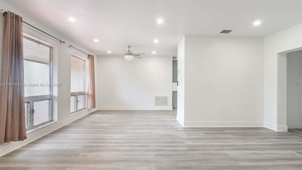 Building Photo - 7753 Coral Blvd