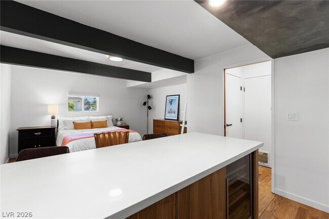 Building Photo - 1607 Pawnee Dr