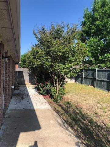 Building Photo - 15840 Scenic Rd