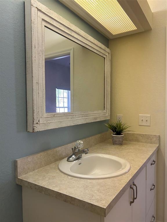 Building Photo - 508 Eagle Pond Dr