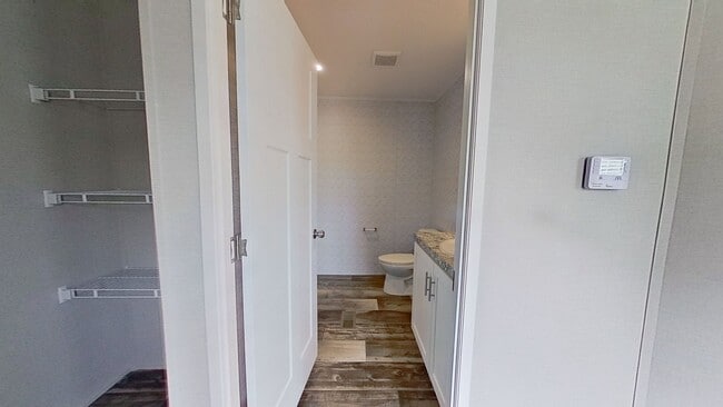 Building Photo - Mobile Home