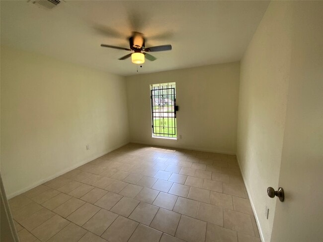Building Photo - 7710 Ashmole Ln