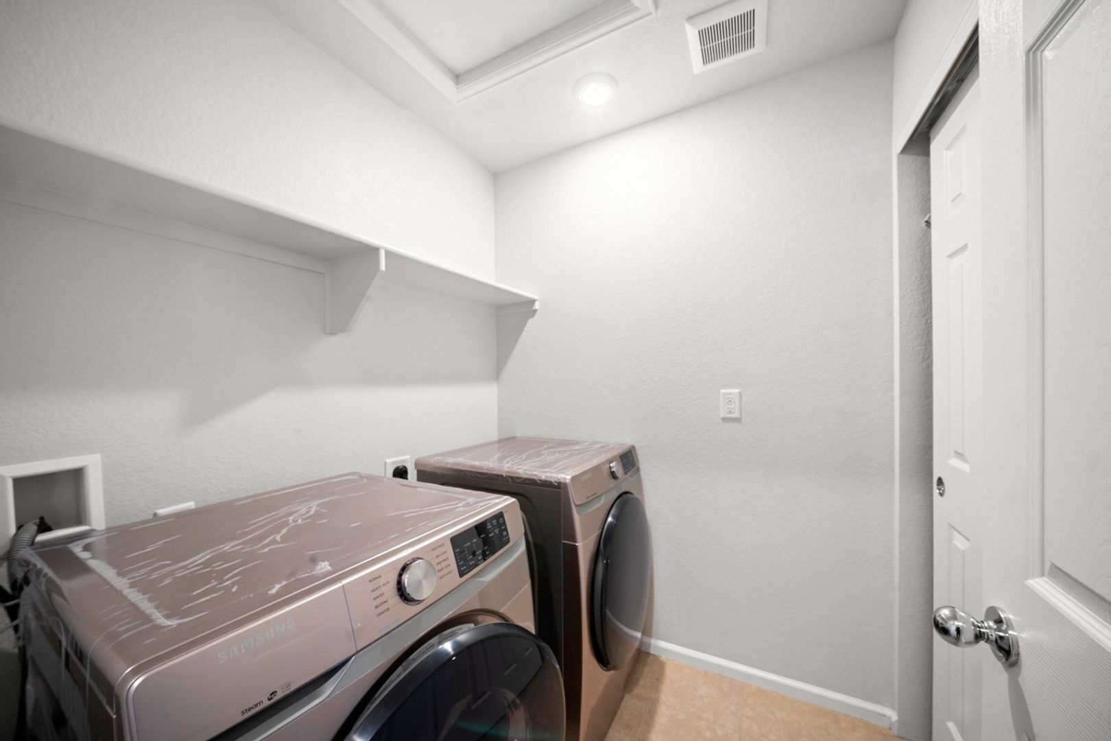 Building Photo - 470 Hyde Park Cir