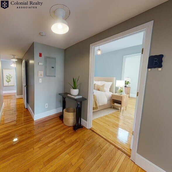 Building Photo - 17 Highgate St